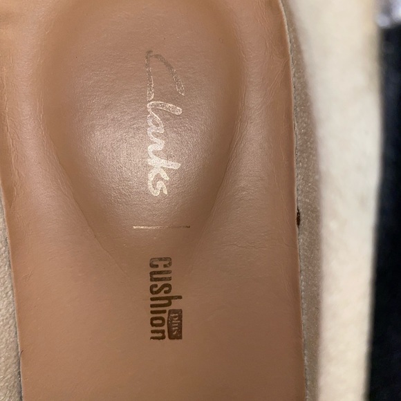 Clarks Cushion Plus slip on. Size 8. - Picture 3 of 4